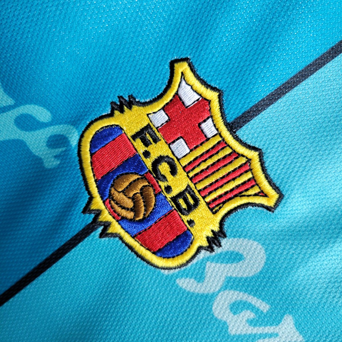 1995-97 FC Barcelona 2nd Kit