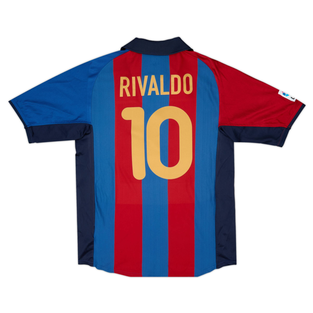 2001-02 FC Barcelona 1st Kit