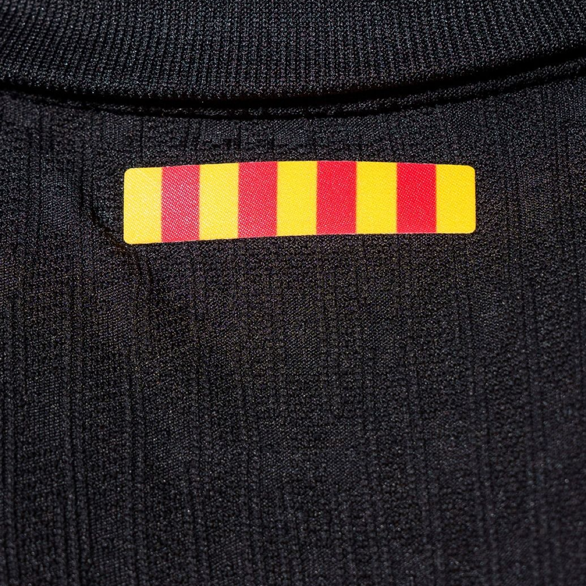 2024-25 FC Barcelona 2nd Kit