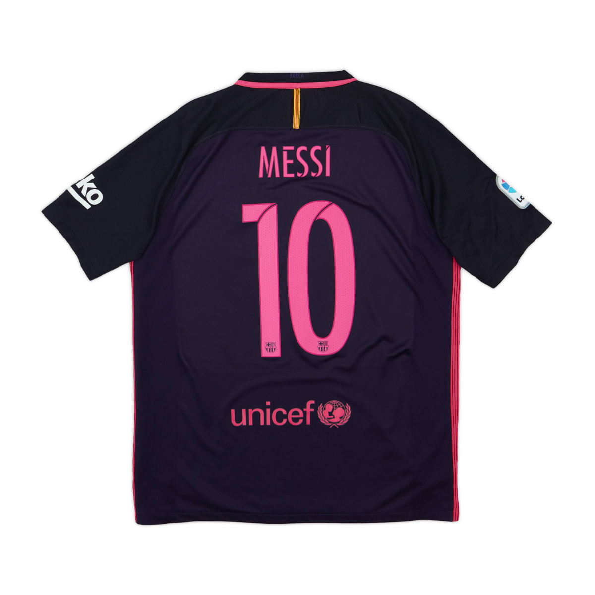 2016-17 FC Barcelona 2nd Kit
