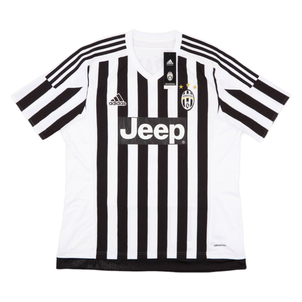 2015-16 Juventus FC 1st Kit