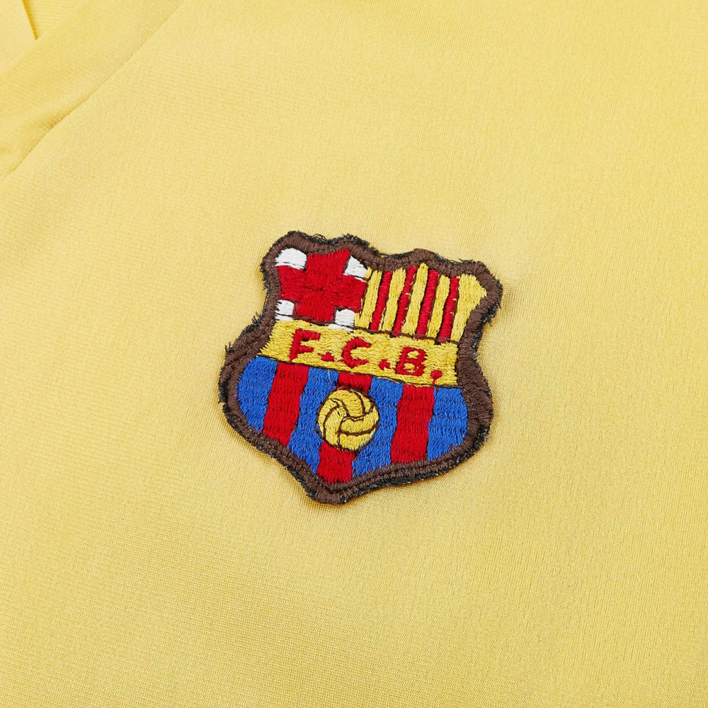 1982-84 FC Barcelona 2nd Kit