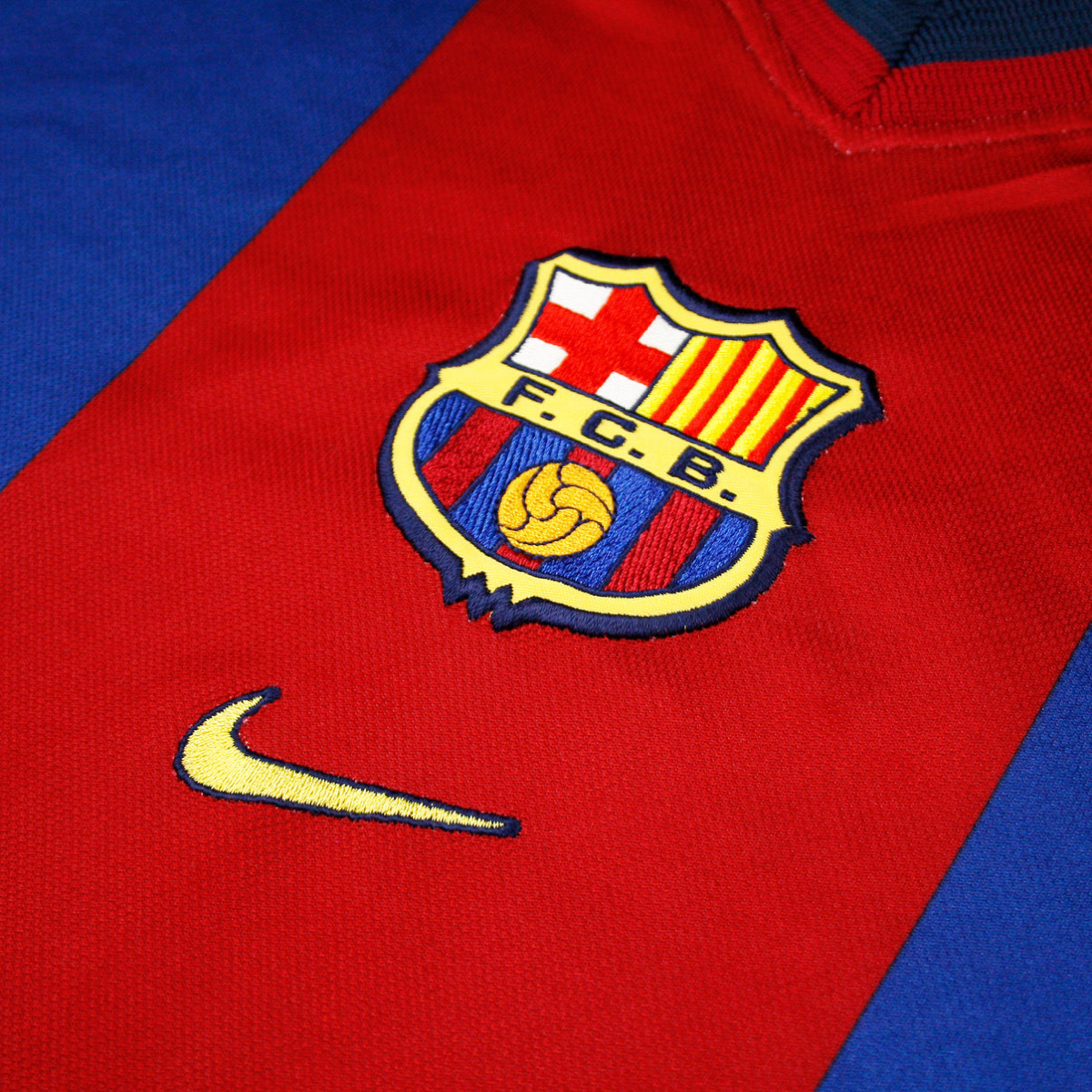 1998-99 FC Barcelona 1st Kit